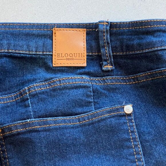 ELOQUII Women's Size 16 Dark Wash Peach Lift Step-Hem Skinny Denim Jeans - Picture 6 of 9